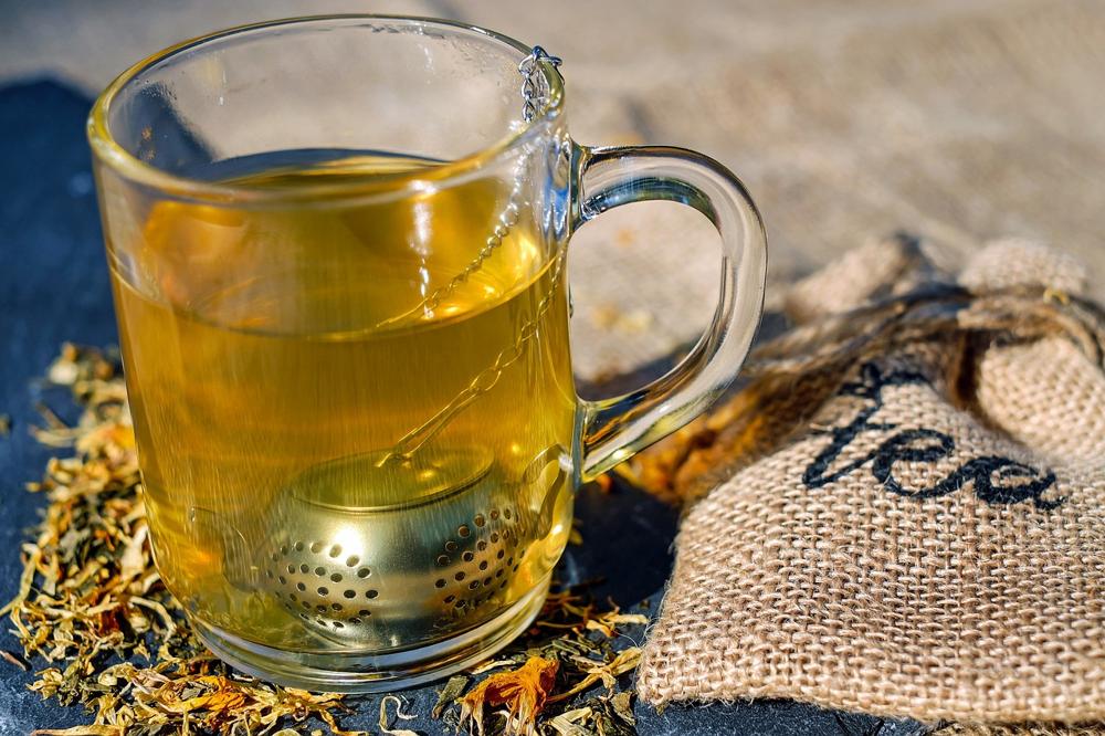Green tea-c0182c508634438c8d286f04231f9c06.jpg Green tea